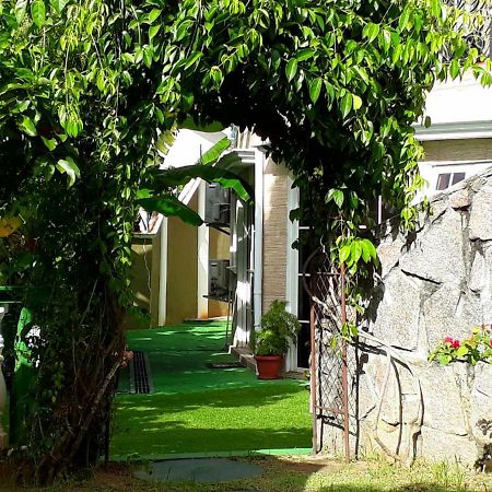 Hibiscus House Seychelles Self Catering Appartement Victoria Buitenkant foto