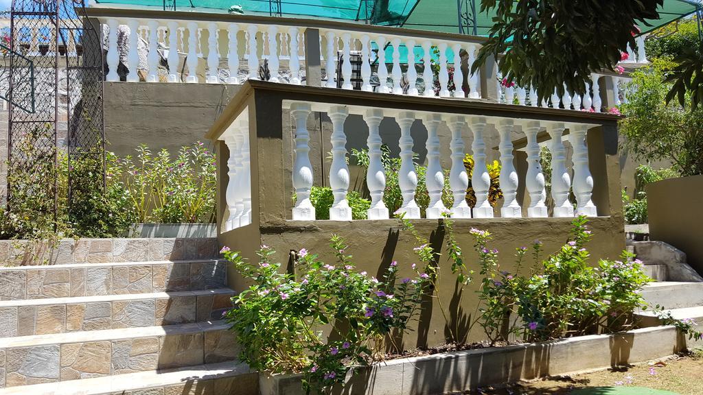 Hibiscus House Seychelles Self Catering Appartement Victoria Buitenkant foto