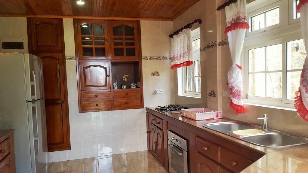 Hibiscus House Seychelles Self Catering Appartement Victoria Buitenkant foto