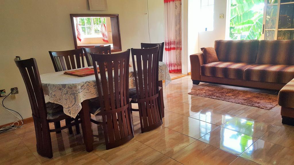 Hibiscus House Seychelles Self Catering Appartement Victoria Buitenkant foto