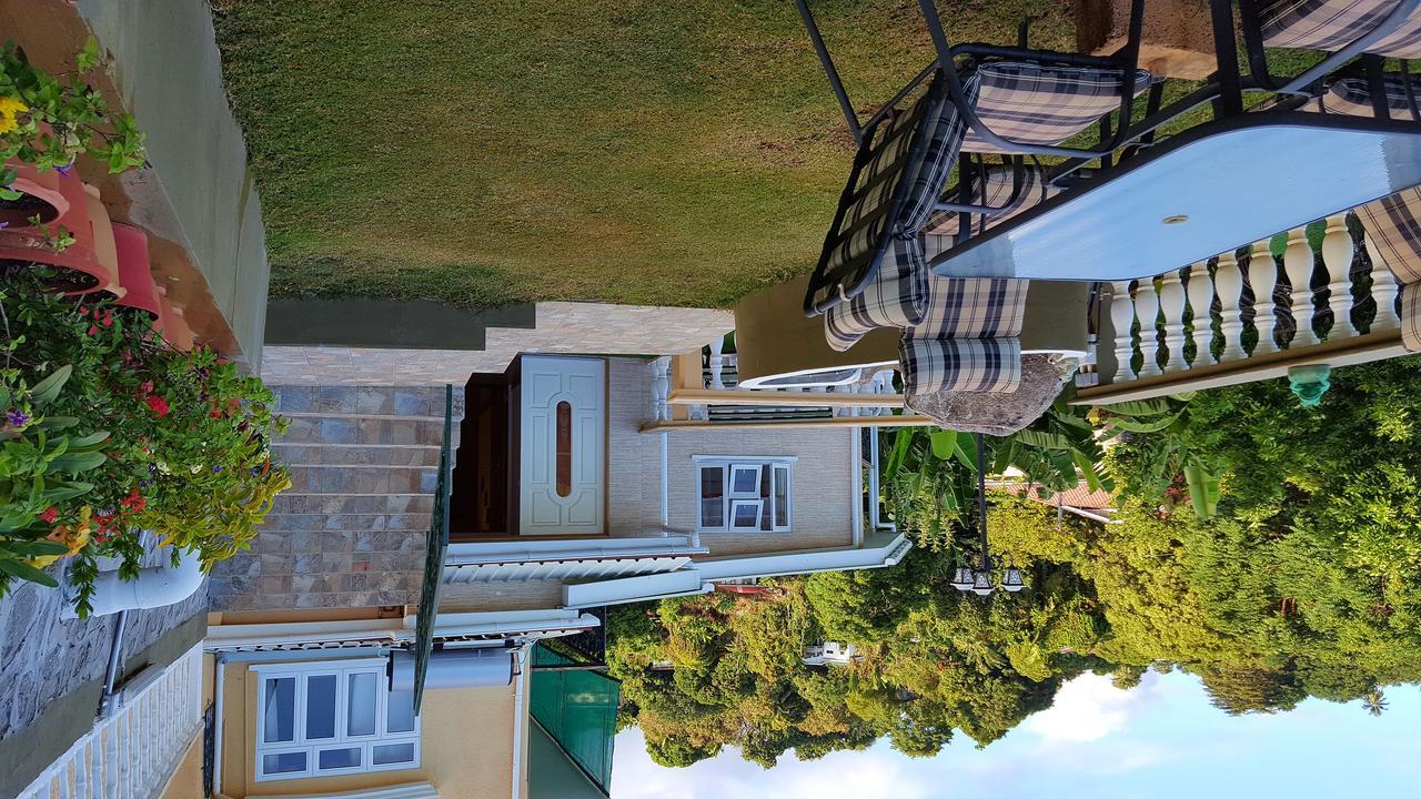 Hibiscus House Seychelles Self Catering Appartement Victoria Buitenkant foto