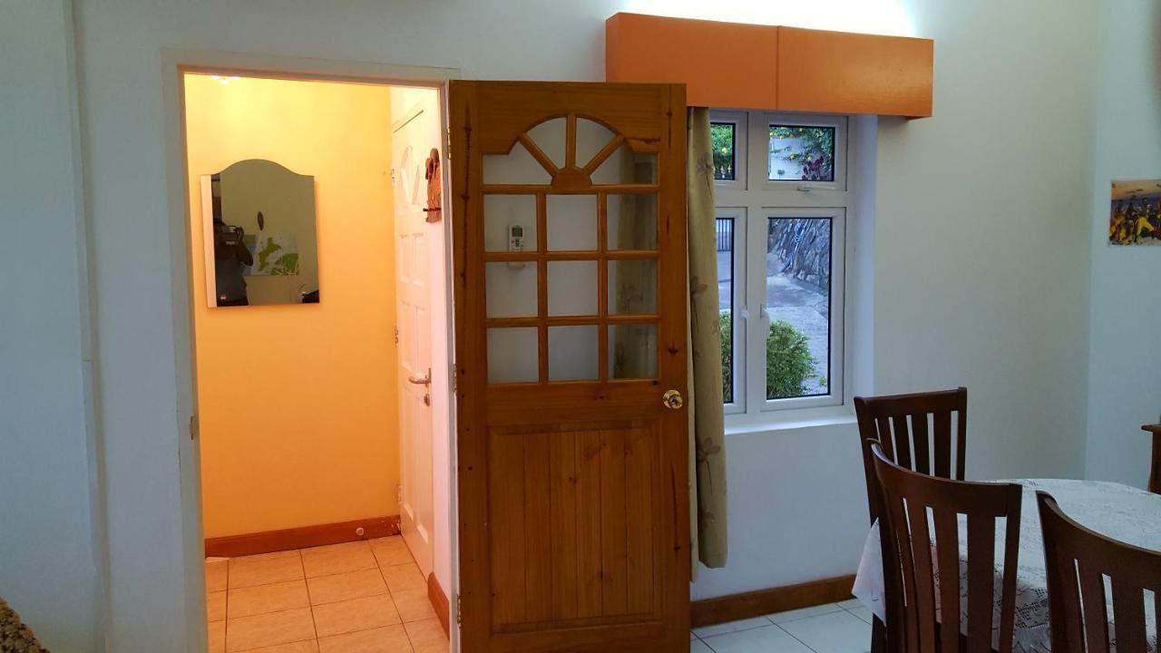 Hibiscus House Seychelles Self Catering Appartement Victoria Buitenkant foto