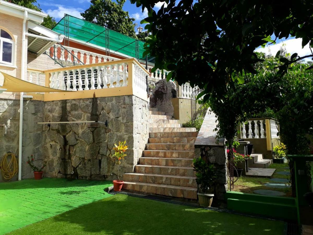 Hibiscus House Seychelles Self Catering Appartement Victoria Buitenkant foto
